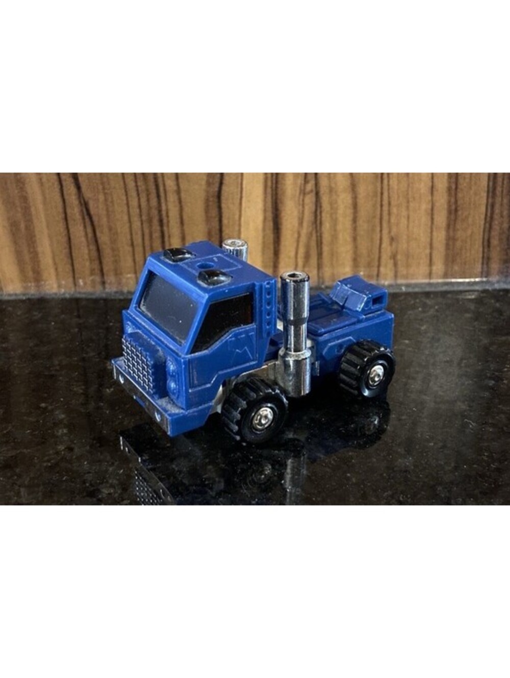 “Transformers” Pipes - Autobot Mini-Car, G1 (not reissue)